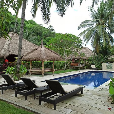 Mama Bella'S Retreat Bed & Breakfast Senggigi Exterior foto
