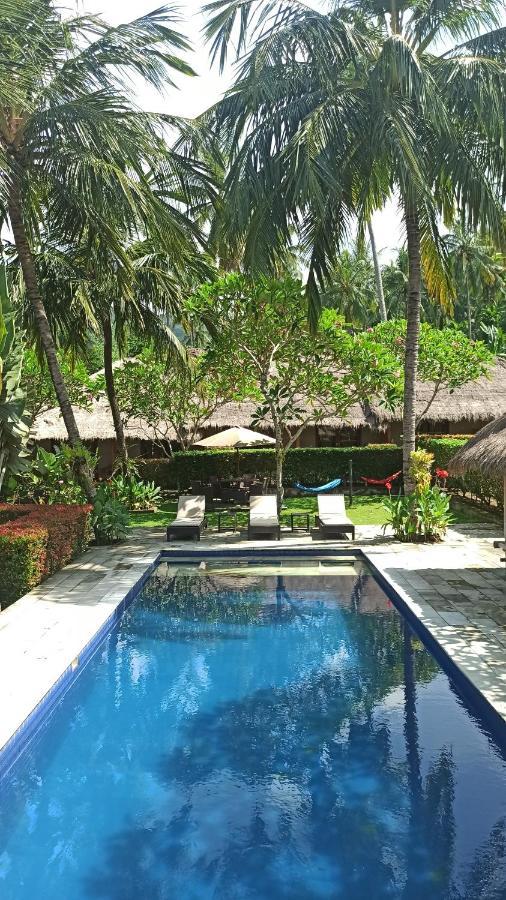 Mama Bella'S Retreat Bed & Breakfast Senggigi Exterior foto