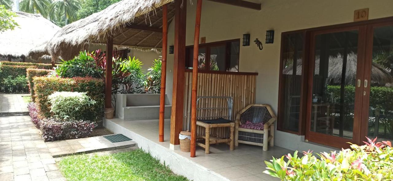 Mama Bella'S Retreat Bed & Breakfast Senggigi Exterior foto