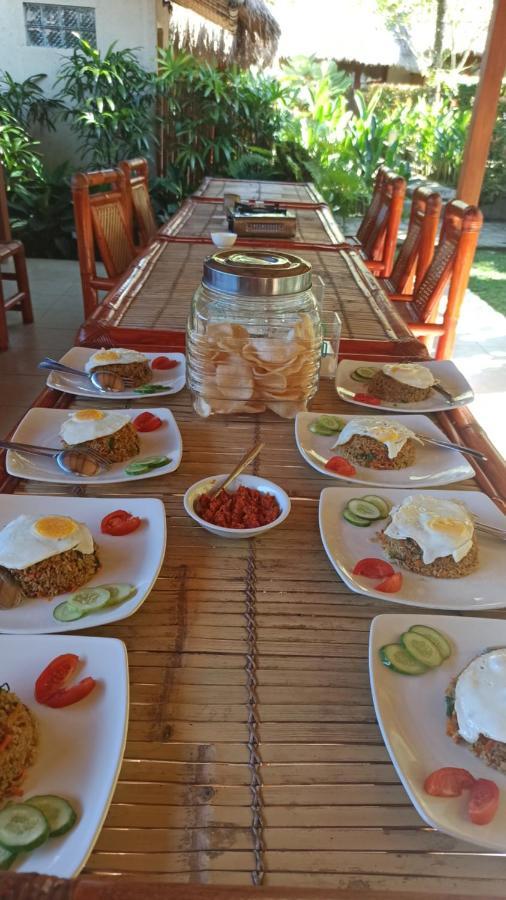 Mama Bella'S Retreat Bed & Breakfast Senggigi Exterior foto