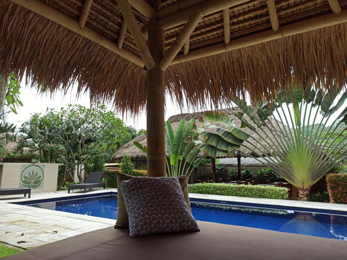 Mama Bella'S Retreat Bed & Breakfast Senggigi Exterior foto