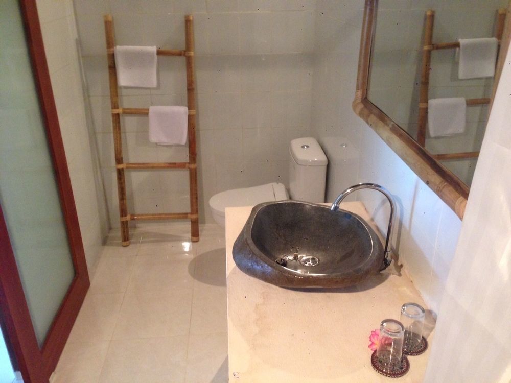 Mama Bella'S Retreat Bed & Breakfast Senggigi Exterior foto