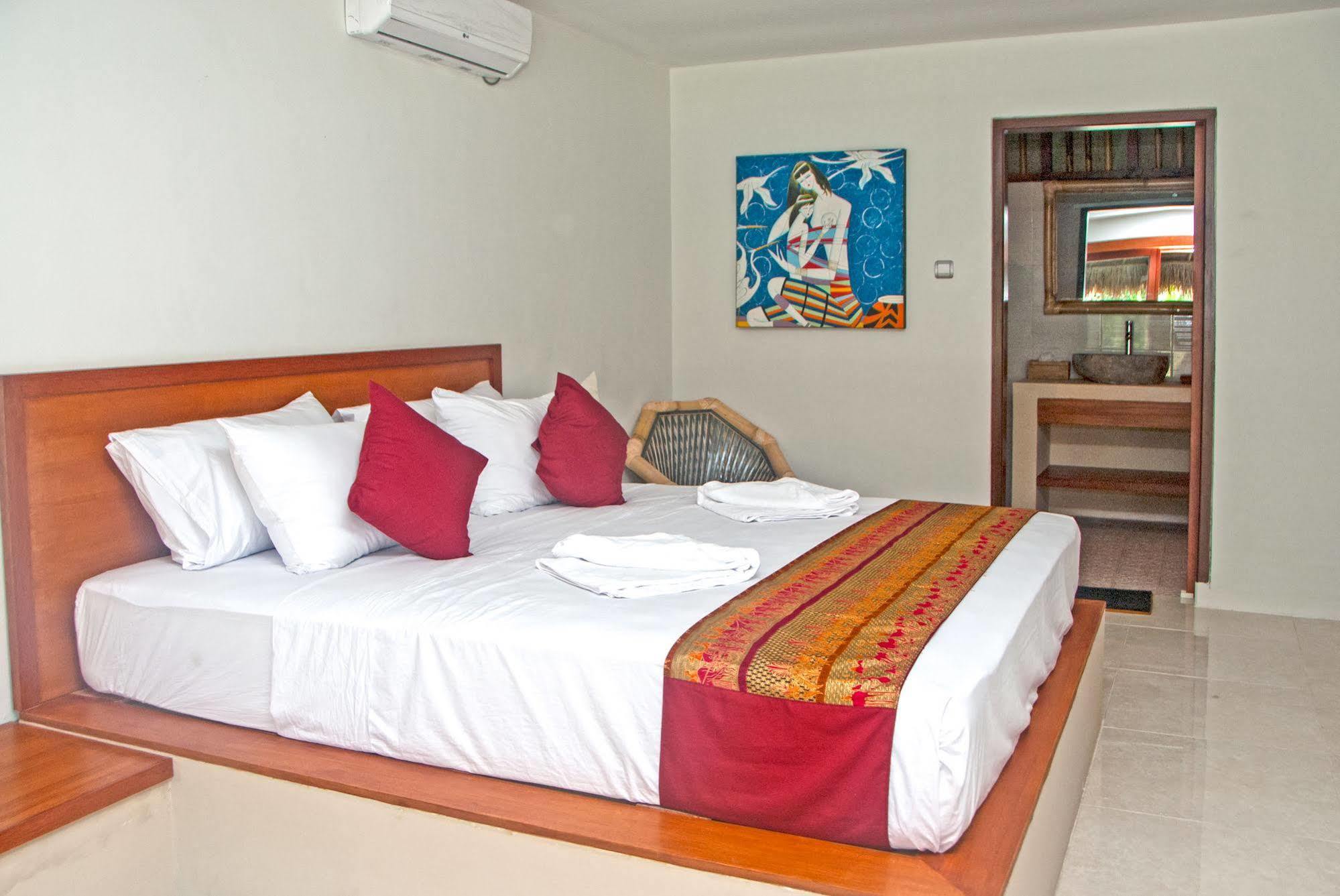 Mama Bella'S Retreat Bed & Breakfast Senggigi Exterior foto