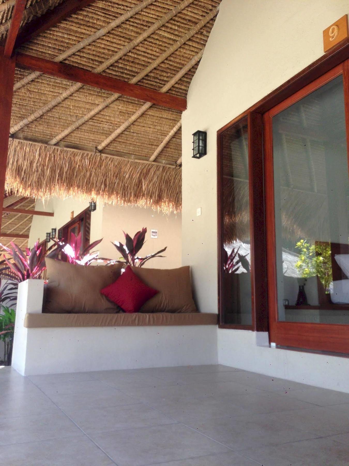Mama Bella'S Retreat Bed & Breakfast Senggigi Exterior foto