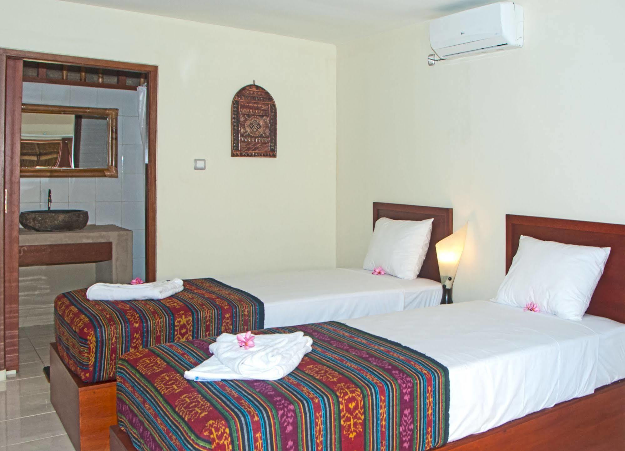 Mama Bella'S Retreat Bed & Breakfast Senggigi Exterior foto