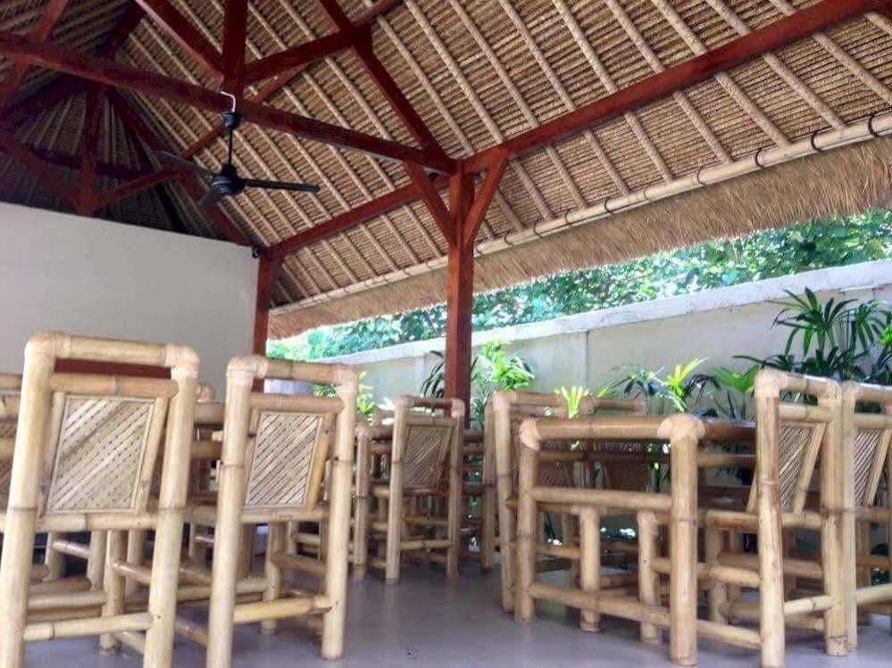 Mama Bella'S Retreat Bed & Breakfast Senggigi Exterior foto