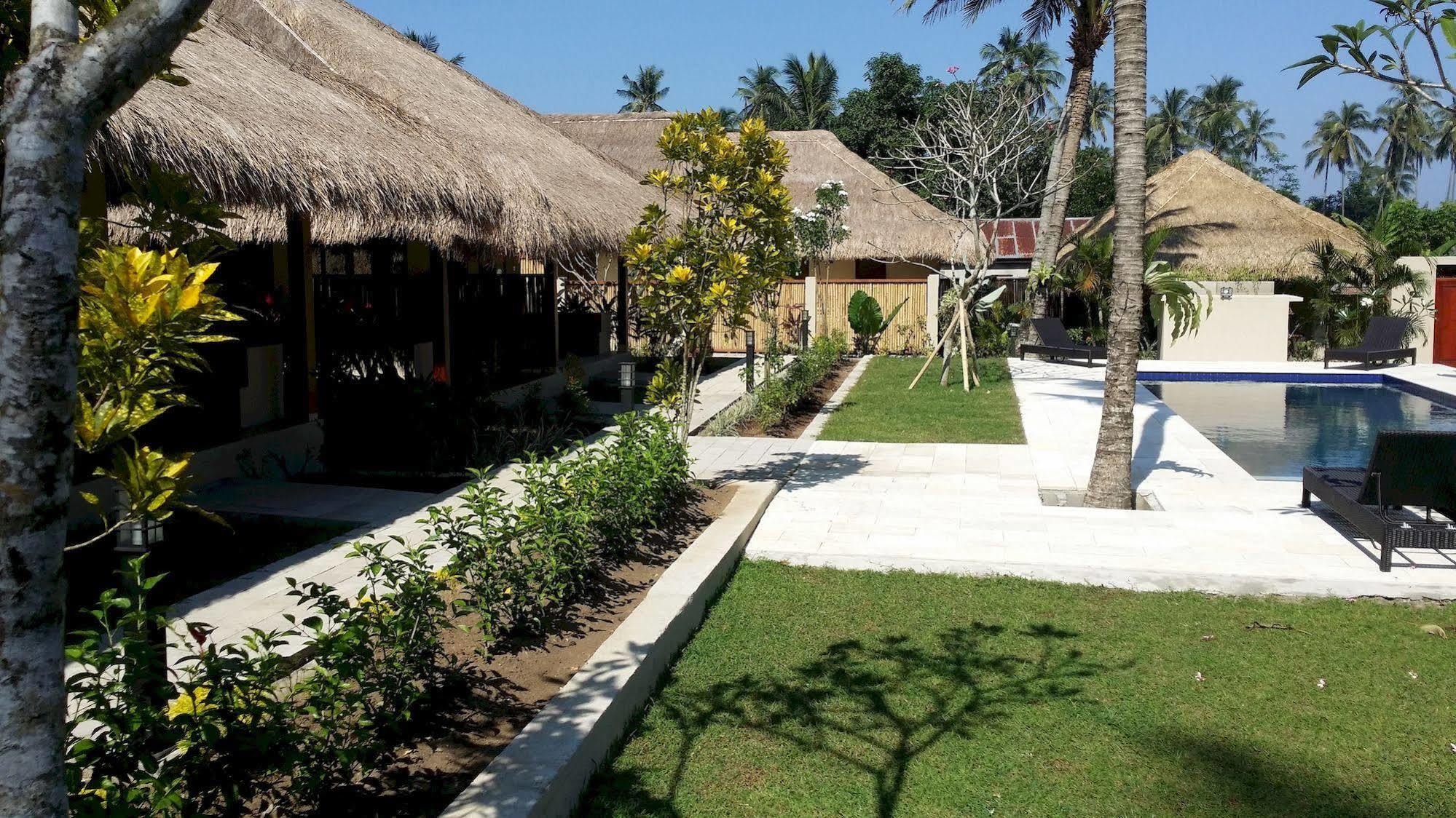Mama Bella'S Retreat Bed & Breakfast Senggigi Exterior foto